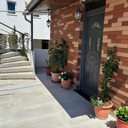 Apartment Sea & Relax Sarande